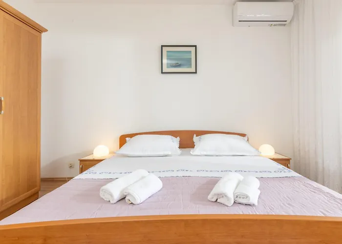 Brela Family Apartment